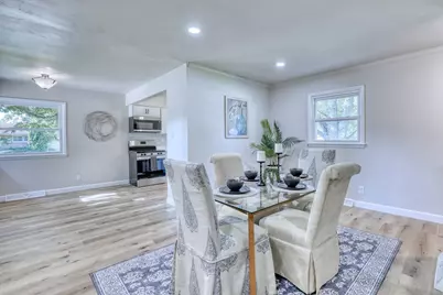 5406 N Shasta Dr, Glendale, WI 53209 - Photo 8
