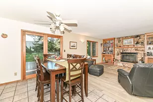 1513 Blakewood Ct, South Milwaukee, WI 53172 - Photo 12