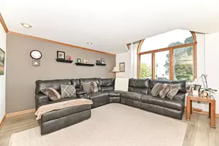 1513 Blakewood Ct, South Milwaukee, WI 53172 - Photo 6