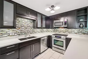 8040 19th Ave, Kenosha, WI 53143 - Photo 10