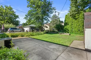 2329 N 115th St, Wauwatosa, WI 53226 - Photo 26