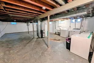 5800 N 63rd St, Milwaukee, WI 53218 - Photo 10