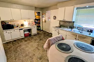 4888 N 22nd St, Milwaukee, WI 53209 - Photo 4