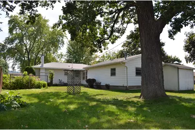 414  8th St, La Crescent, MN 55947 - Photo 14