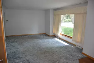 414 8th St, La Crescent, MN 55947 - Photo 10