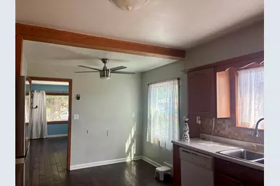 3143 S 99th St, Milwaukee, WI 53227 - Photo 10