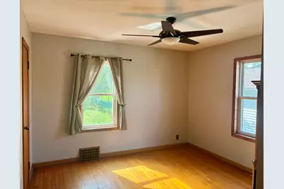3143 S 99th St, Milwaukee, WI 53227 - Photo 12