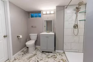 5303 W Wilbur Ave, Greenfield, WI 53220 - Photo 24