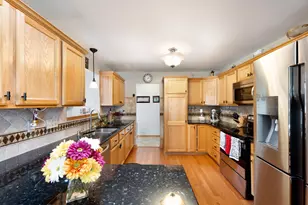 2081 Upper Ridge Rd, Port Washington, WI 53074 - Photo 4