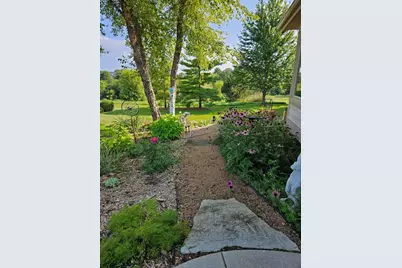 2081  Upper Ridge Rd, Port Washington, WI 53074 - Photo 2