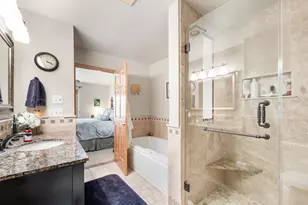 2081 Upper Ridge Rd, Port Washington, WI 53074 - Photo 12