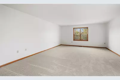 3207 S Ridge Crest Ct #3205, New Berlin, WI 53151 - Photo 30