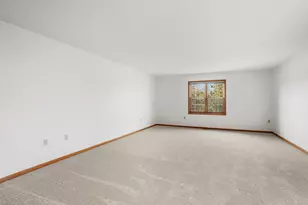 3207 S Ridge Crest Ct, New Berlin, WI 53151 - Photo 30