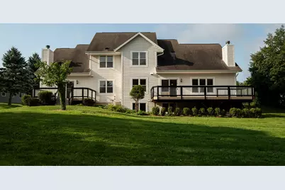 3207 S Ridge Crest Ct #3205, New Berlin, WI 53151 - Photo 2
