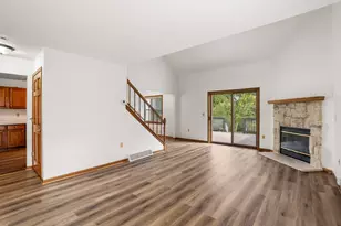 3207 S Ridge Crest Ct, New Berlin, WI 53151 - Photo 52