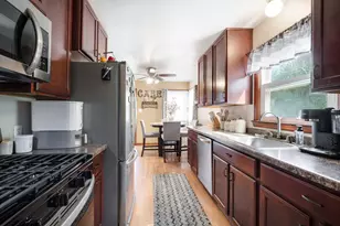 2560 S 71st St, Milwaukee, WI 53219 - Photo 6