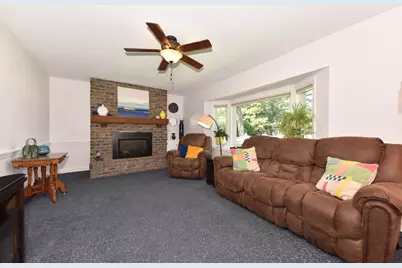N102 W7150  Harrison Ave, Cedarburg, WI 53012 - Photo 10