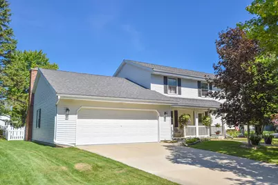 N102 W7150  Harrison Ave, Cedarburg, WI 53012 - Photo 2