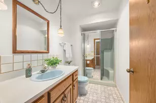 W180N9841 Riversbend Circle, Germantown, WI 53022 - Photo 20