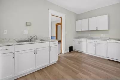 1333  West Blvd, Racine, WI 53405 - Photo 2