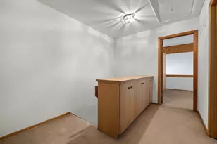 92 Woodfield Ct, Racine, WI 53402 - Photo 36