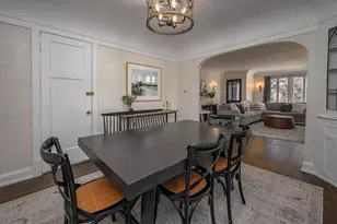 6118 W Wisconsin Ave, Wauwatosa, WI 53213 - Photo 12