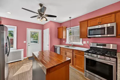 2650 N Fratney St, Milwaukee, WI 53212 - Photo 18
