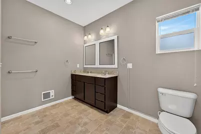 2650 N Fratney St, Milwaukee, WI 53212 - Photo 34