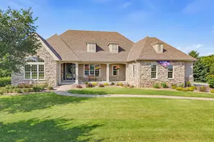 W224S7321 Glen Echo Rd, Big Bend, WI 53103 - Photo 1