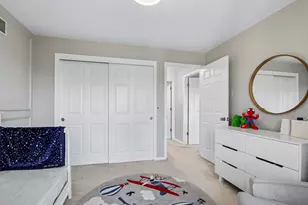 6877 S Rolling Meadows Ct, Oak Creek, WI 53154 - Photo 22