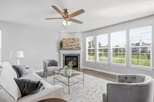 1815 E Lilac Ln, Oak Creek, WI 53154 - Photo 6
