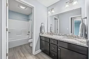 1815 E Lilac Ln, Oak Creek, WI 53154 - Photo 28