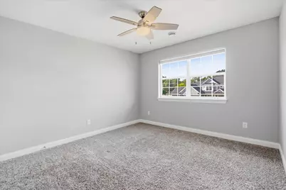 1815 E Lilac Ln, Oak Creek, WI 53154 - Photo 26