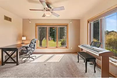 N39W32963  High Hill Ct, Nashotah, WI 53058 - Photo 18