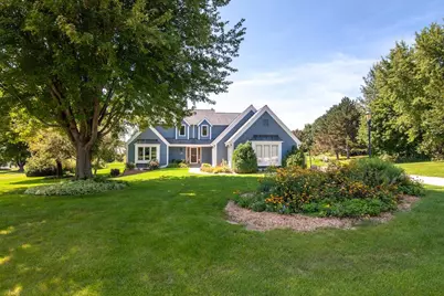 N39W32963  High Hill Ct, Nashotah, WI 53058 - Photo 4