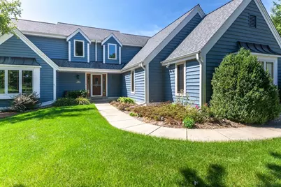 N39W32963  High Hill Ct, Nashotah, WI 53058 - Photo 6