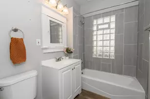 1359 N 42nd St, Milwaukee, WI 53208 - Photo 16