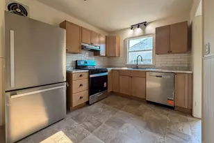 1901 74th Pl, Kenosha, WI 53143 - Photo 4