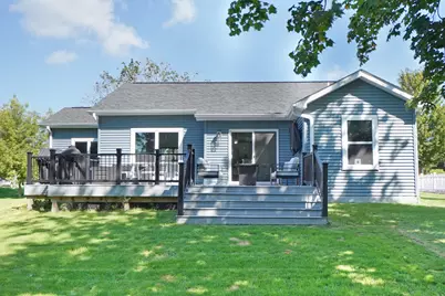 623 W Prospect St, Hartford, WI 53027 - Photo 30