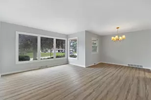3455 S Russel Rd, New Berlin, WI 53151 - Photo 6