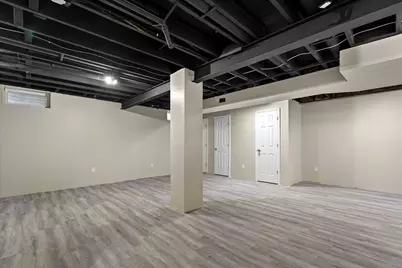 3455 S Russel Rd, New Berlin, WI 53151 - Photo 32