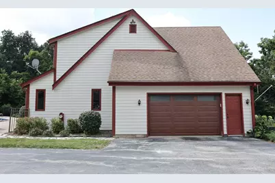 16995 W Small Rd, New Berlin, WI 53151 - Photo 12