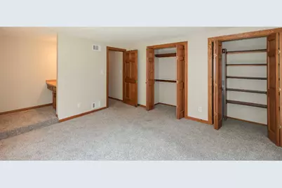 16995 W Small Rd, New Berlin, WI 53151 - Photo 34