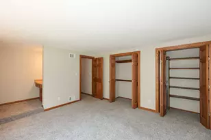 16995 W Small Rd, New Berlin, WI 53151 - Photo 34