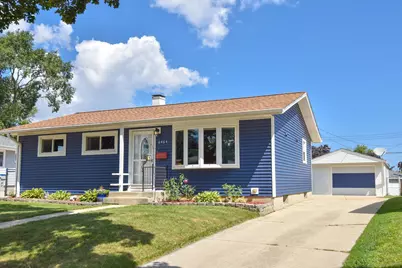 6464 S 18th St, Milwaukee, WI 53221 - Photo 2