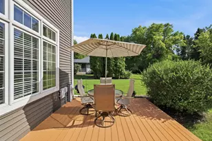 413 Lakewood Dr, Williams Bay, WI 53191 - Photo 10