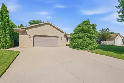 5004  White Fox Dr, Sheboygan, WI 53081 - Photo 24