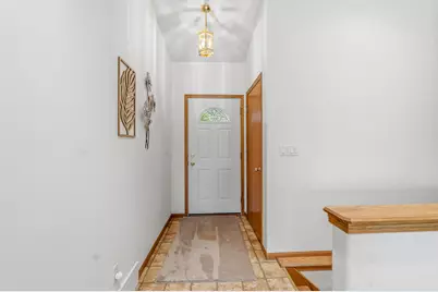5004  White Fox Dr, Sheboygan, WI 53081 - Photo 8