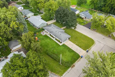 12 S Ridgway St, Elkhorn, WI 53121 - Photo 20
