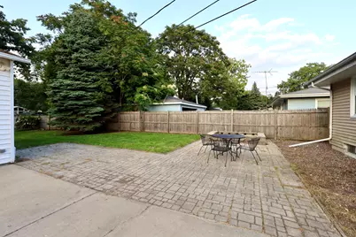 2622  6 Mile Rd, Racine, WI 53402 - Photo 18